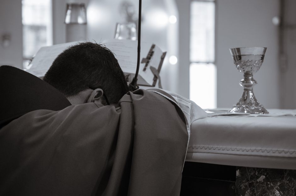 Fotos de stock gratuitas de adorar, alabanza, altar
